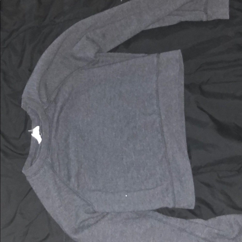 Black cropped sweater